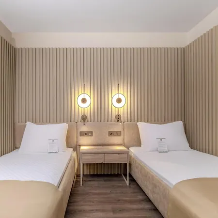 Üdülőközpont Washington & 5*